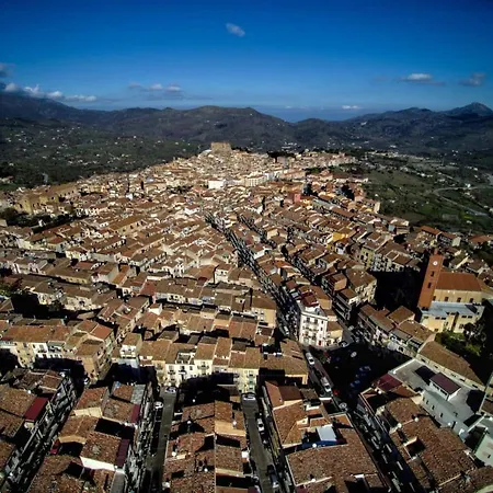 Vetriera41 Castelbuono (Sicily)